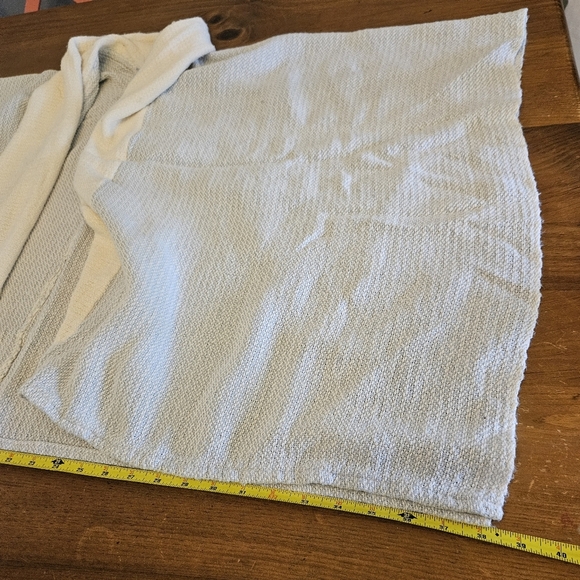 Vickie Vipperman Weaving Studio Riverlily Wrap Ivory & Blue - Picture 6 of 10